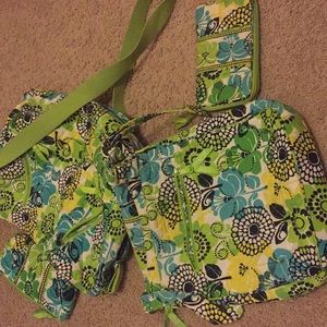 Set of four Vera Bradley Lime’s up pattern